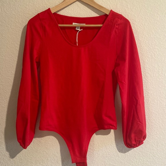 Free Assembly long sleeve blouson sleeve bodysuit - Picture 3 of 7